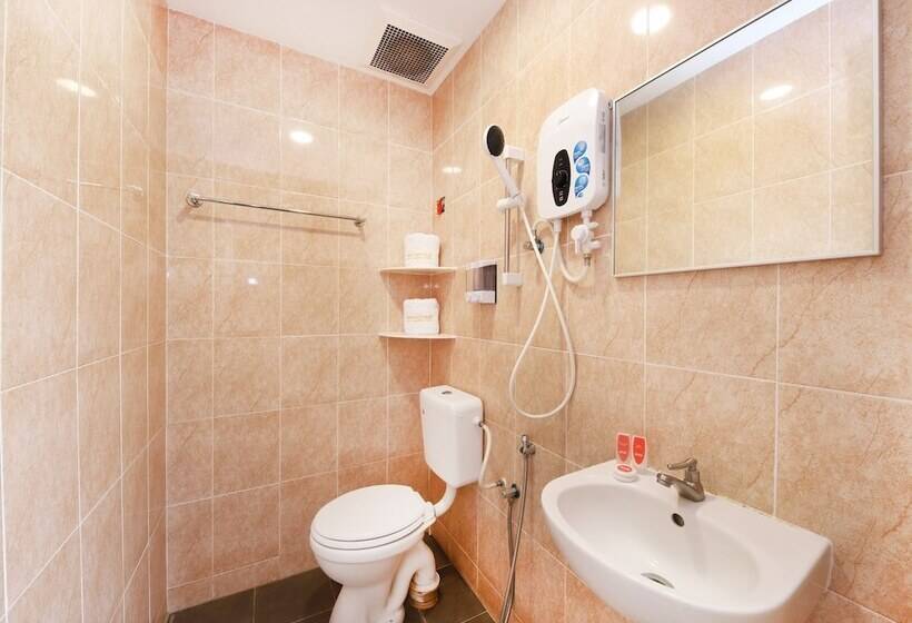 スタンダードルーム, Oyo 778 Bmw 2