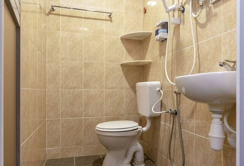 スーペリアースイート, Oyo 778 Bmw 2