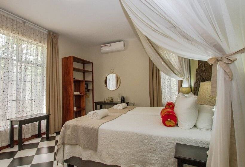 اتاق استاندارد, 528 Victoria Falls Guest House