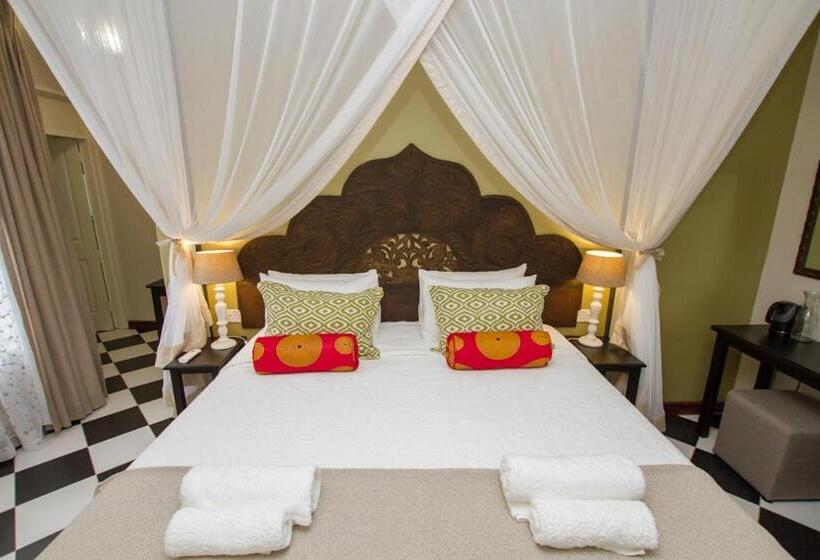 اتاق استاندارد, 528 Victoria Falls Guest House