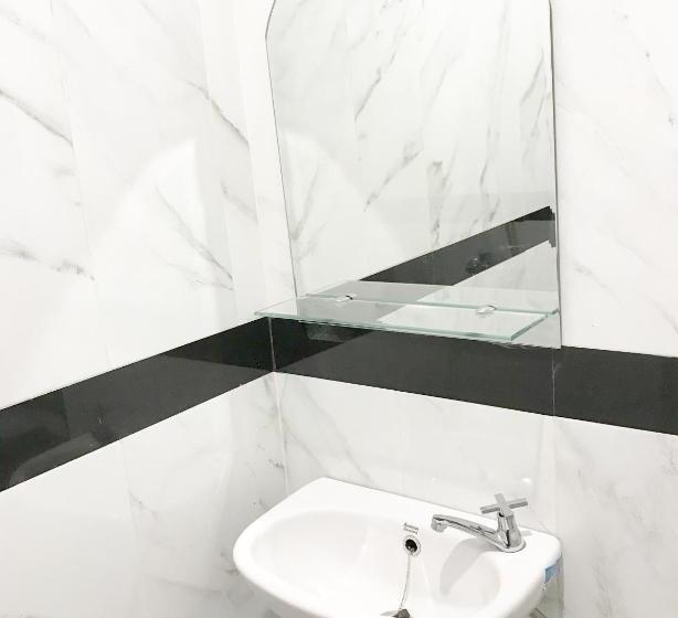 标准间, Reddoorz Plus Near Politeknik Negeri Malang