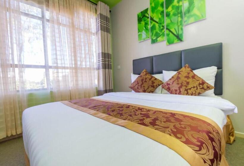 اتاق لوکس, Maple Inn