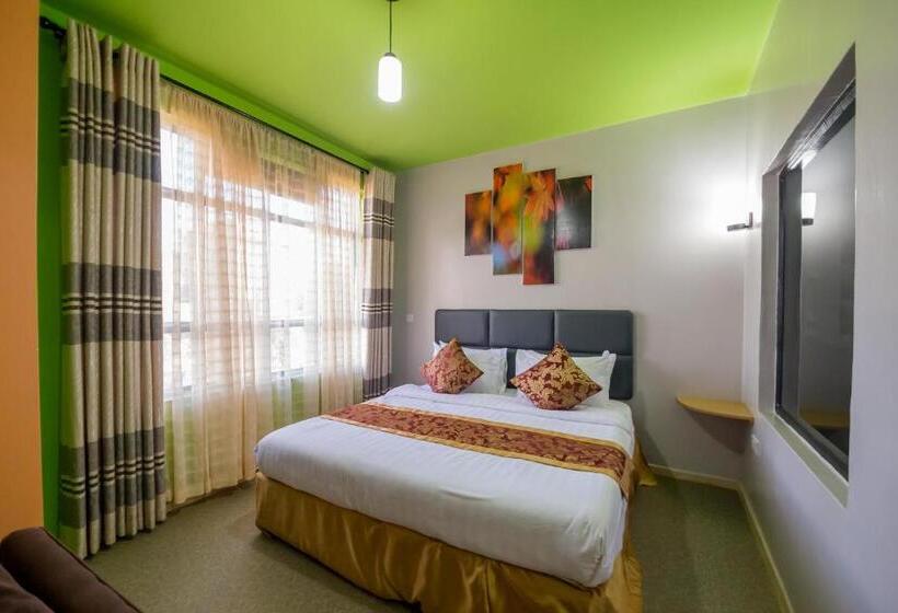 اتاق سوپریور, Maple Inn