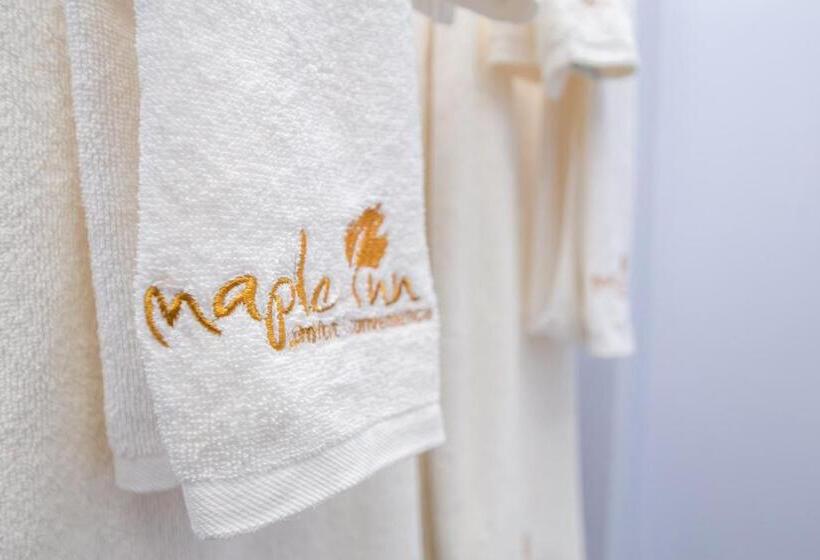 اتاق سوپریور, Maple Inn