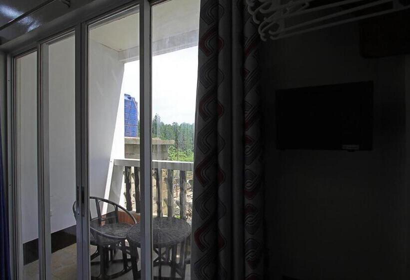 اتاق استاندارد با تراس, Seaslugs Traveller S Inn