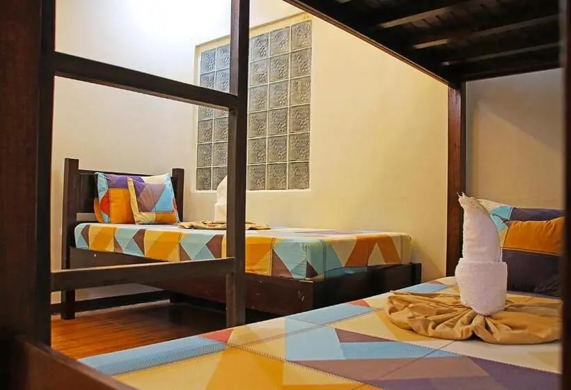 ファミリールーム, Seaslugs Traveller S Inn