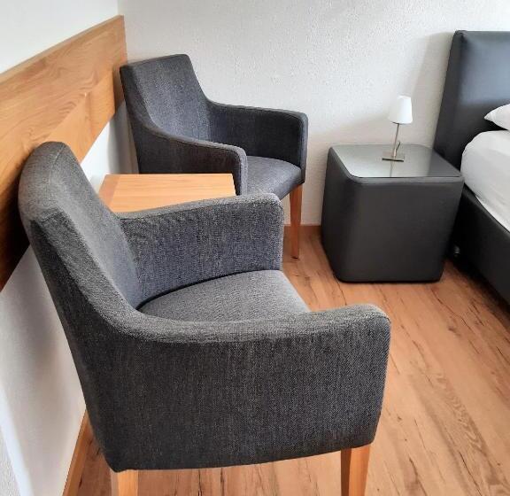 スタンダードルーム, Bernina Bed And Breakfast