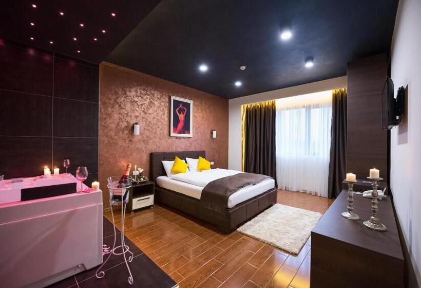 اتاق استاندارد با تخت بزرگ, Garnet Hotel & Event Centar