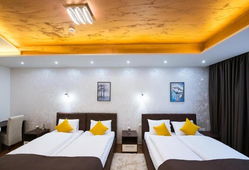 اتاق استاندارد چهار تخته, Garnet Hotel & Event Centar