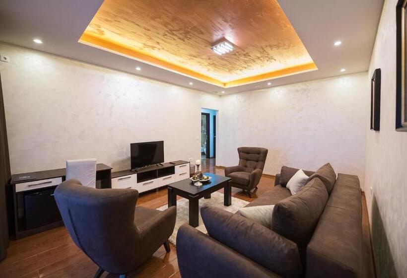 آپارتمان 1 خوابه, Garnet Hotel & Event Centar