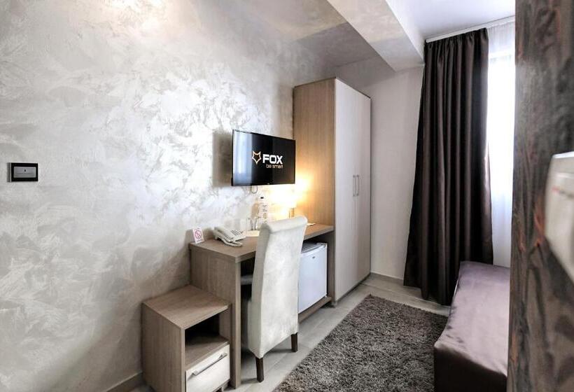 اتاق اکونومی, Garnet Hotel & Event Centar