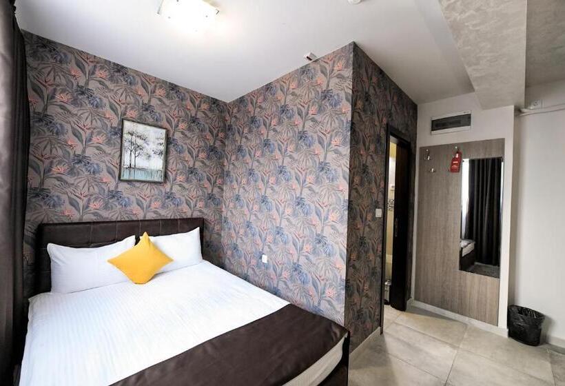 اتاق اکونومی, Garnet Hotel & Event Centar