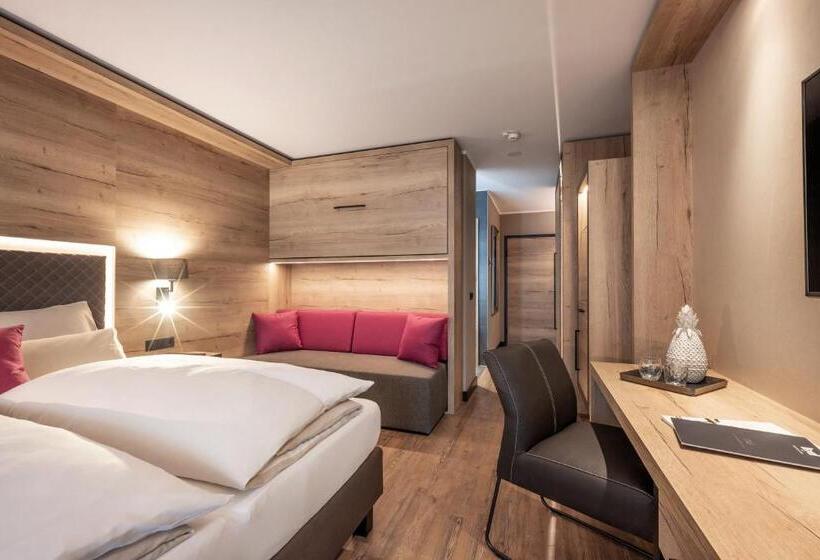 디럭스 룸, Adapura Wagrain