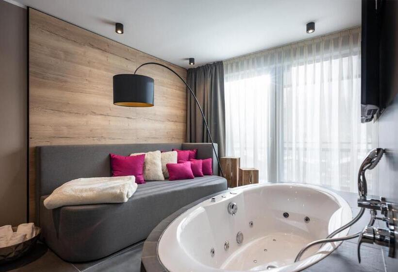 스위트, Adapura Wagrain