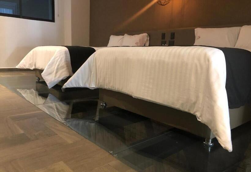 غرفة قياسية, Isabel