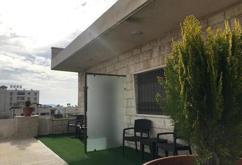 اتاق استاندارد, Eli Guest House