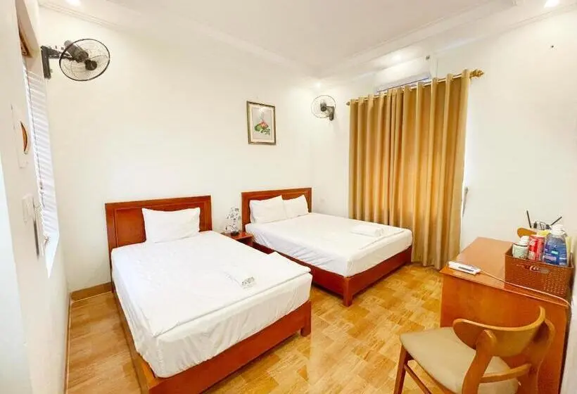 اتاق استاندارد سه تخته با چشمانداز باغ, Tam Coc Golden Sky Homestay