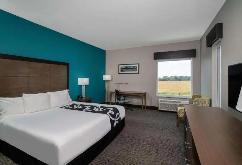 身障者適用キングサイズベッドルーム, La Quinta By Wyndham West Memphis