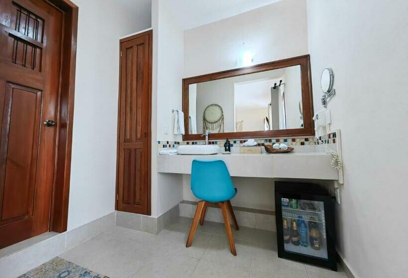 스위트 킹사이즈 침대, Le Muuch Hotel Boutique