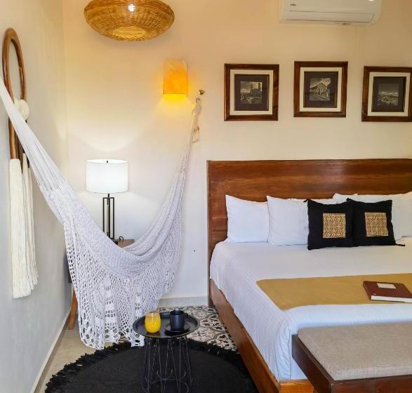 스위트 킹사이즈 침대, Le Muuch Hotel Boutique