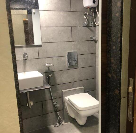 غرفة قياسية, Rooms Dadar Near Station