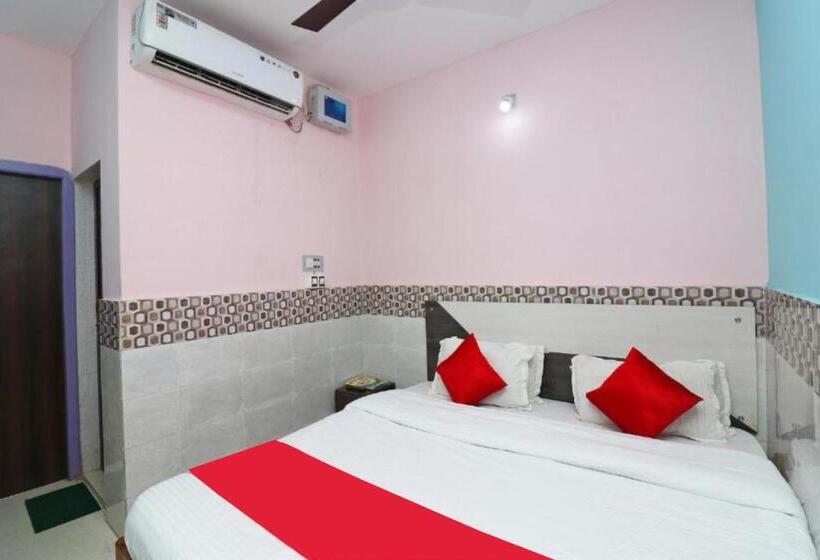 Номер Deluxe Кровать Кинг, Beach Heaven Puri   Near Golden Beach & Temple By Morservices