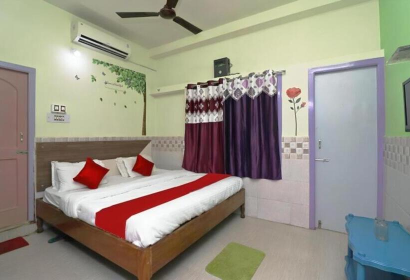 Номер Deluxe Кровать Кинг, Beach Heaven Puri   Near Golden Beach & Temple By Morservices