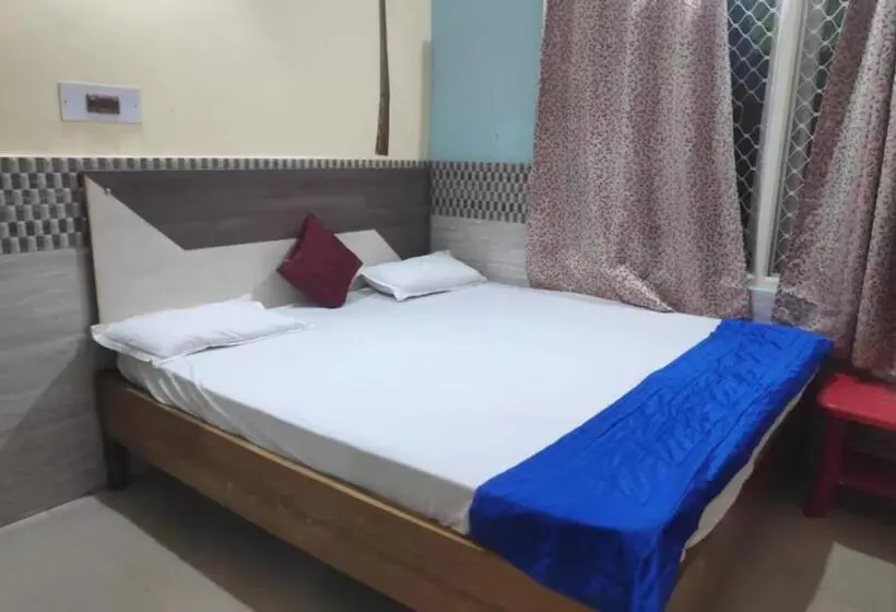 اتاق استاندارد با تخت بزرگ, Beach Heaven Puri   Near Golden Beach & Temple By Morservices