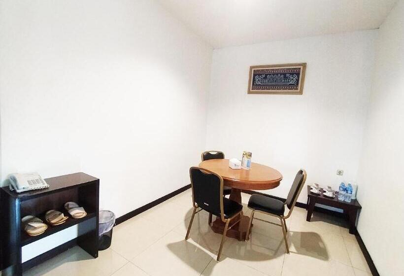 סוויטה משפחתית, Kuraya Residence Lampung