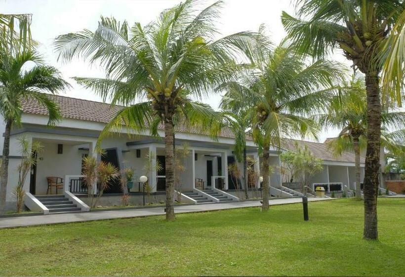 חדר סטנדרט עם מרפסת, Kuraya Residence Lampung