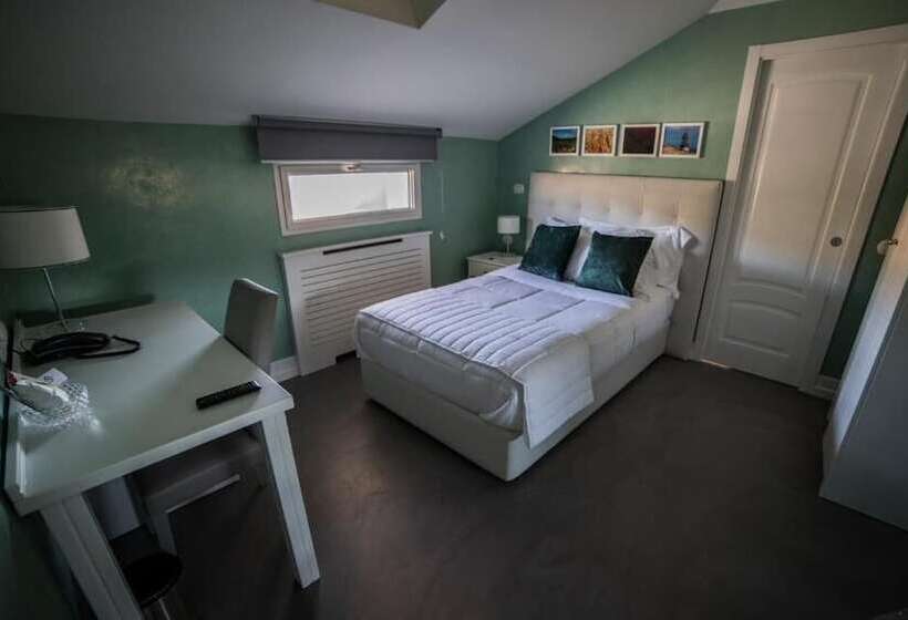 חדר סופריור יחיד, Villa Flora Relais