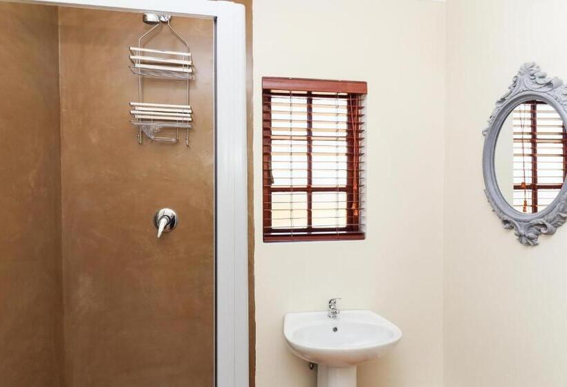 غرفة قياسية, Cinzaco Dullstroom