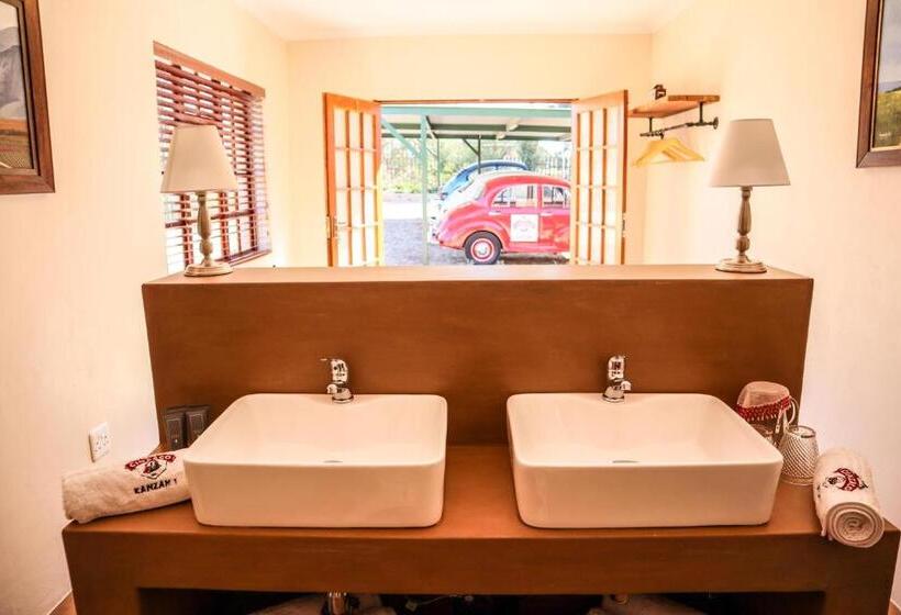 غرفة قياسية, Cinzaco Dullstroom