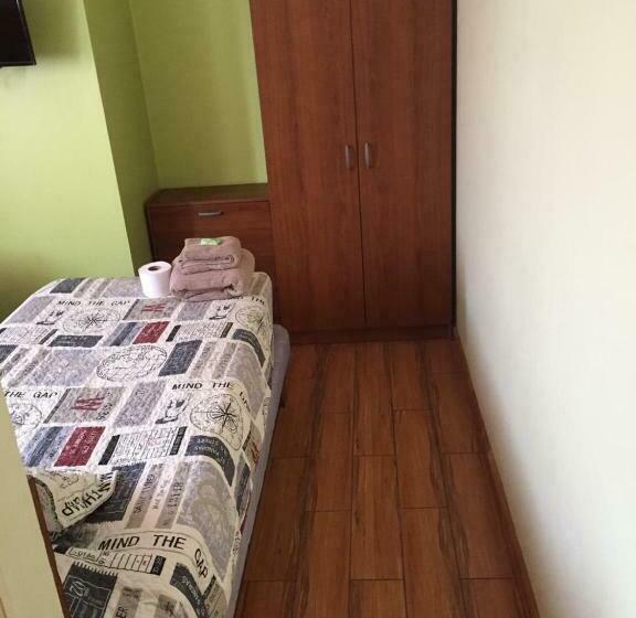 Номер Стандарт Трехместный, Hogar Doña Gloria