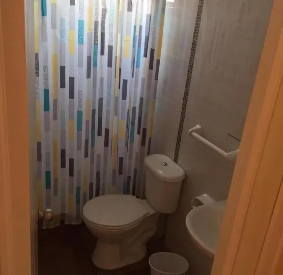 اتاق استاندارد, Hogar Doña Gloria