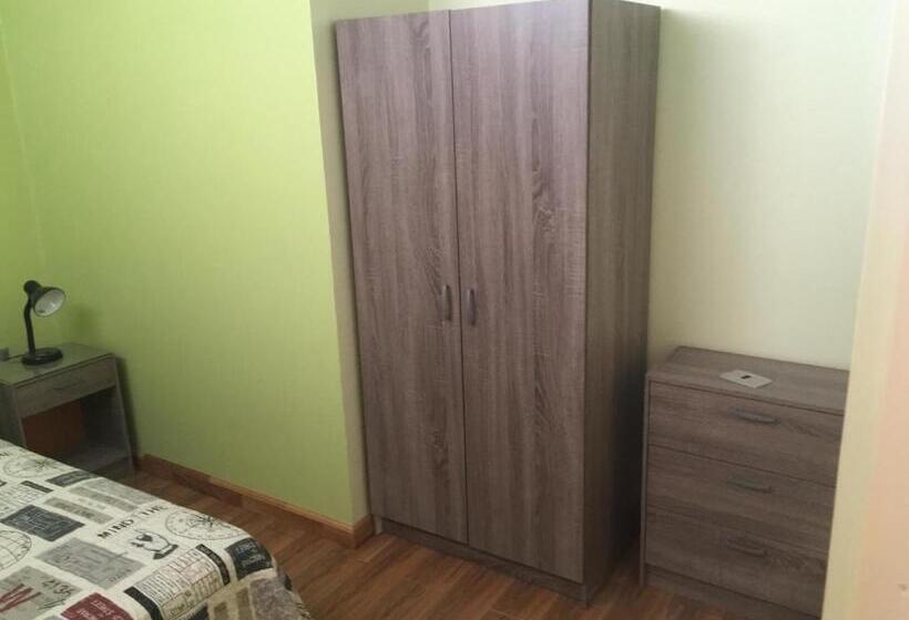 Номер Стандарт Индивидуальный Совместная Ванная, Hogar Doña Gloria