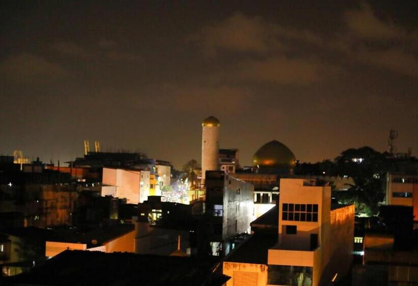 اتاق لوکس با بالکن, Opulence Colombo