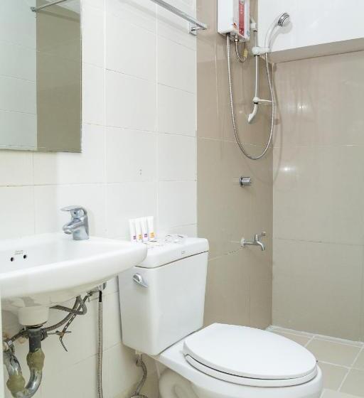 اتاق استاندارد یک نفره, Oyo 133 Jazzy James Country Hotel Ii