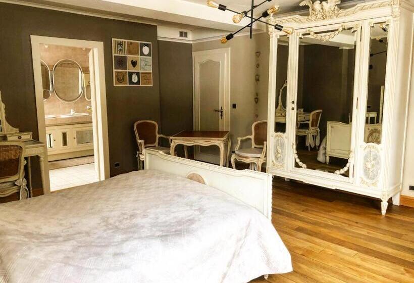 Номер Стандарт с Гидромассажем, Hostellerie De La Chapelle