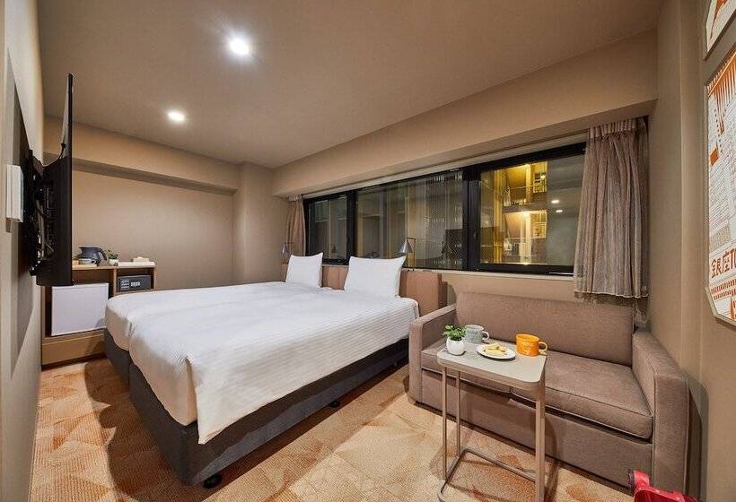 Habitació Triple Estàndard, Lyf Ginza Tokyo