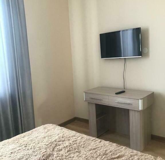 اتاق استاندارد, Sad Dolgoletiya