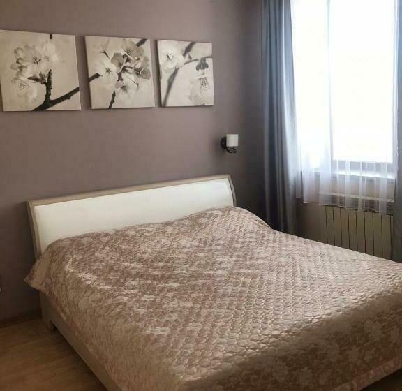 اتاق استاندارد, Sad Dolgoletiya