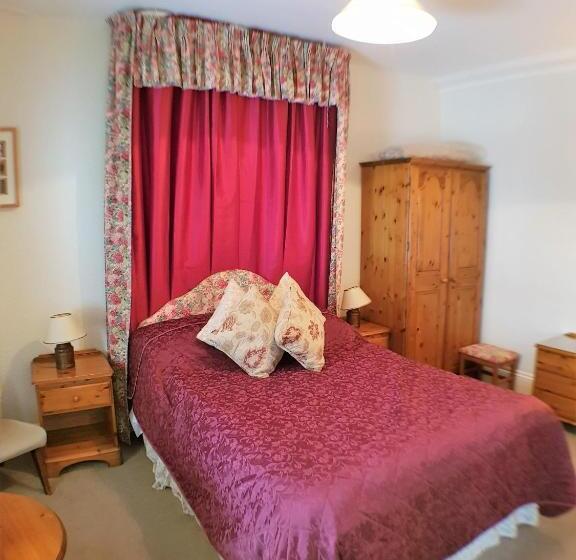 デラックスルーム, The White House