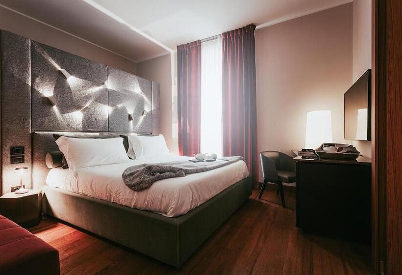 Suite, Baca Suites, Restaurant & Bar