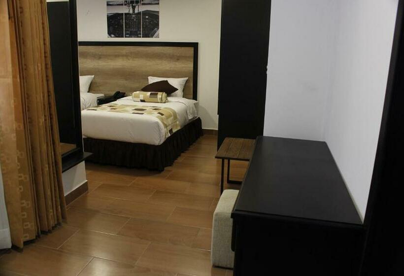 اتاق استاندارد سه نفره, Air Suites Hotel Boutique