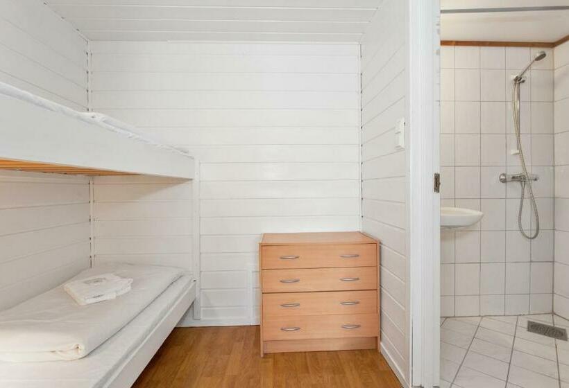 スタンダード４人部屋, Midttun Motell & Camping As