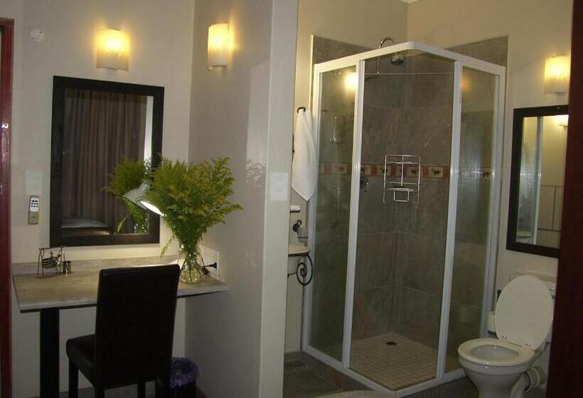 패밀리 스위트, The Travel Inn Durban