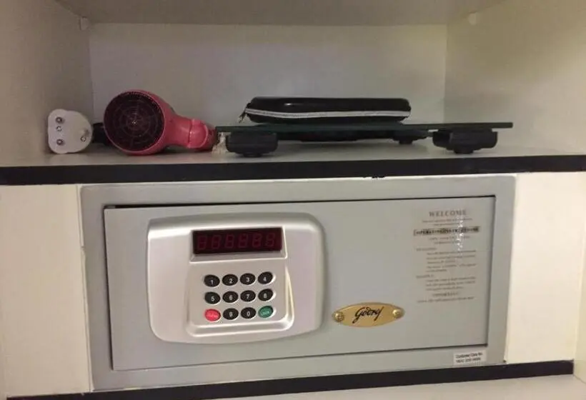 Standard-studio Allasnäkymä, The Travel Inn Durban