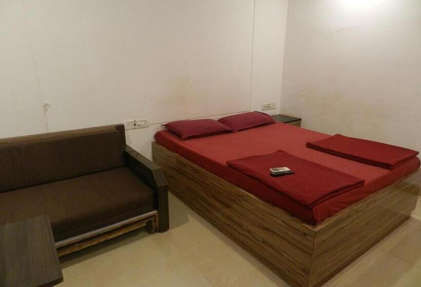 Economy-huone, Sayeban