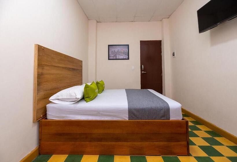 اتاق اکونومی, Ayenda Skall 1319